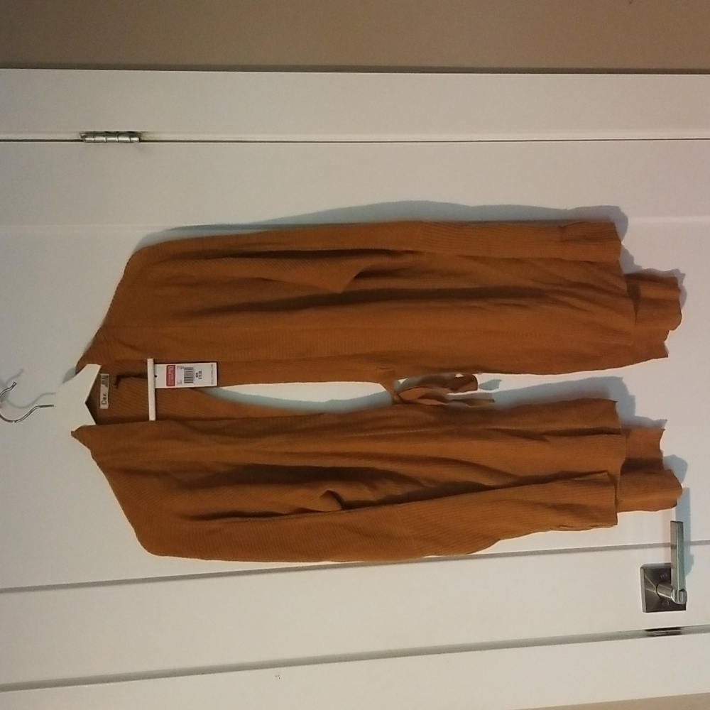 DeX open back cardigan